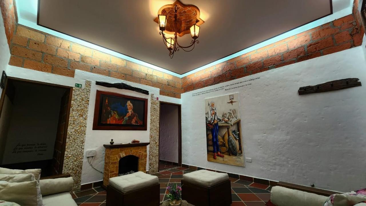 חריקו El Quijote Apartahotel מראה חיצוני תמונה